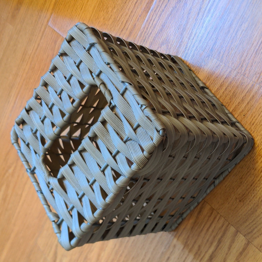 Tissue box cover